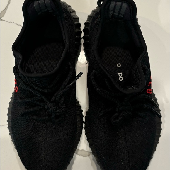 Adidas Yeezy Boost 350 V2 Black and Red - Picture 2 of 4